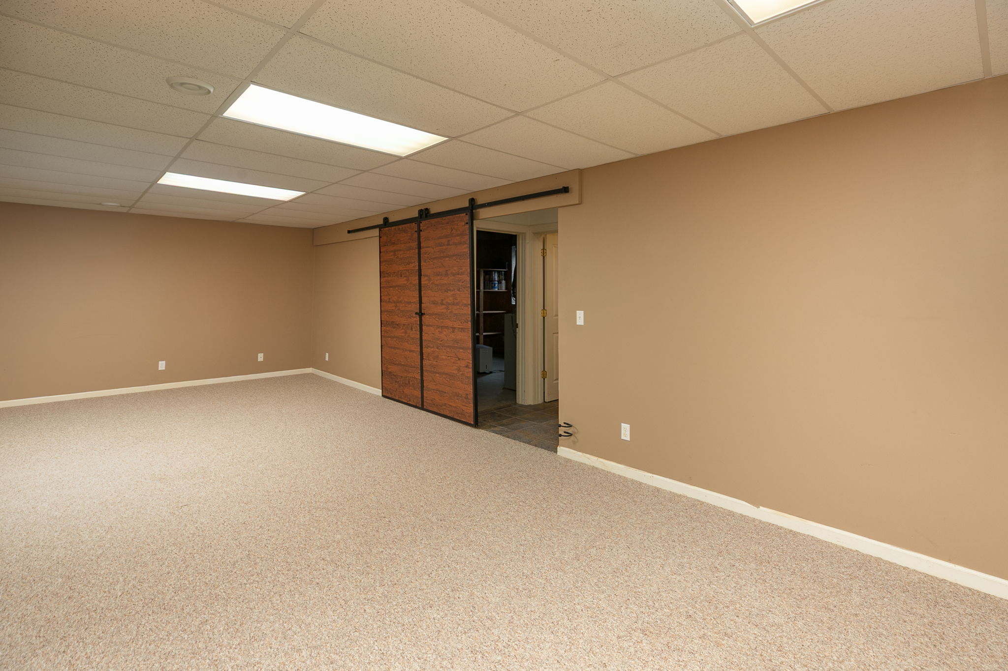 25-Family Room