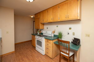 16-Kitchen