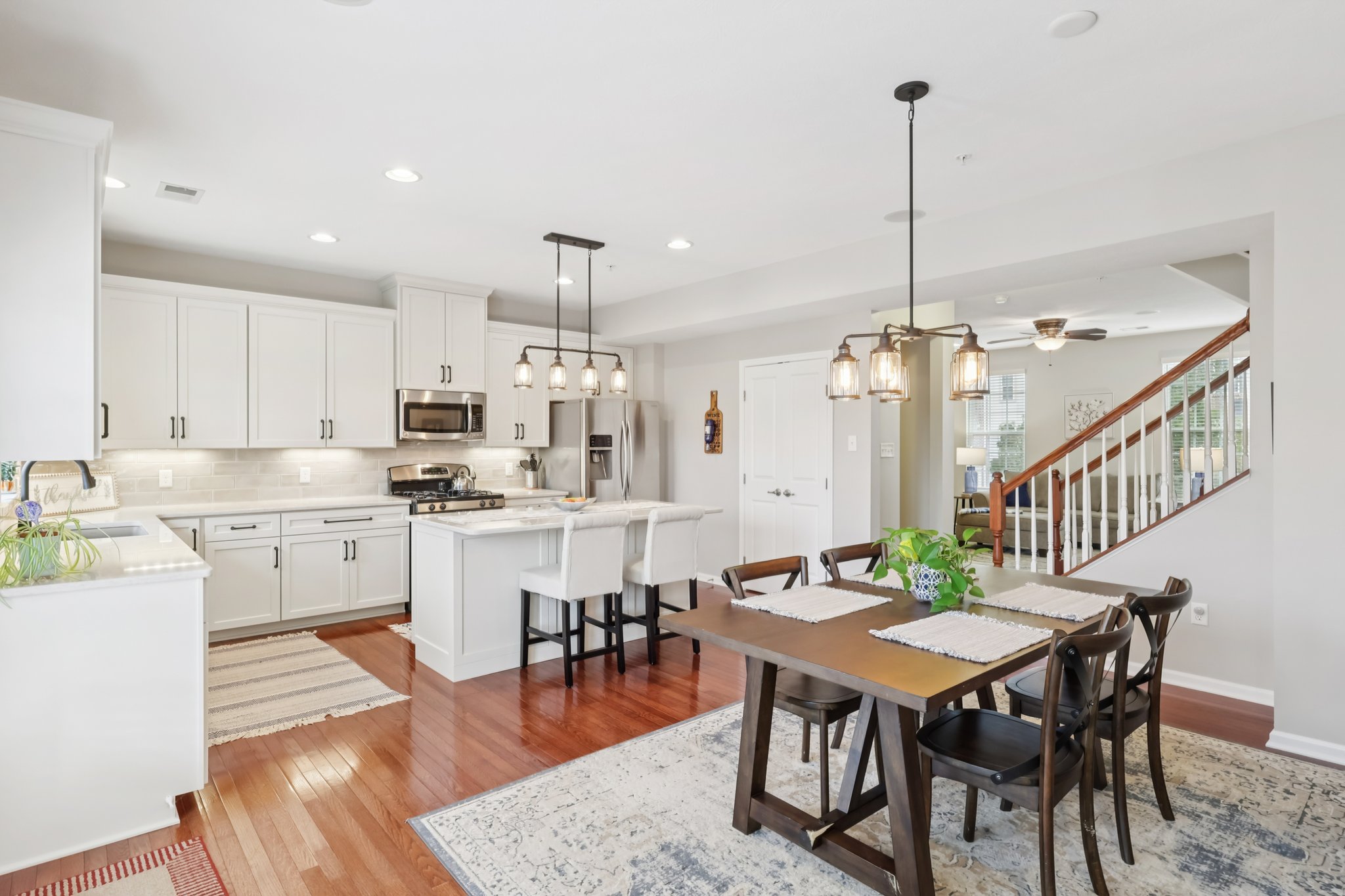 Broadmore Ln-S1311-025.jpg