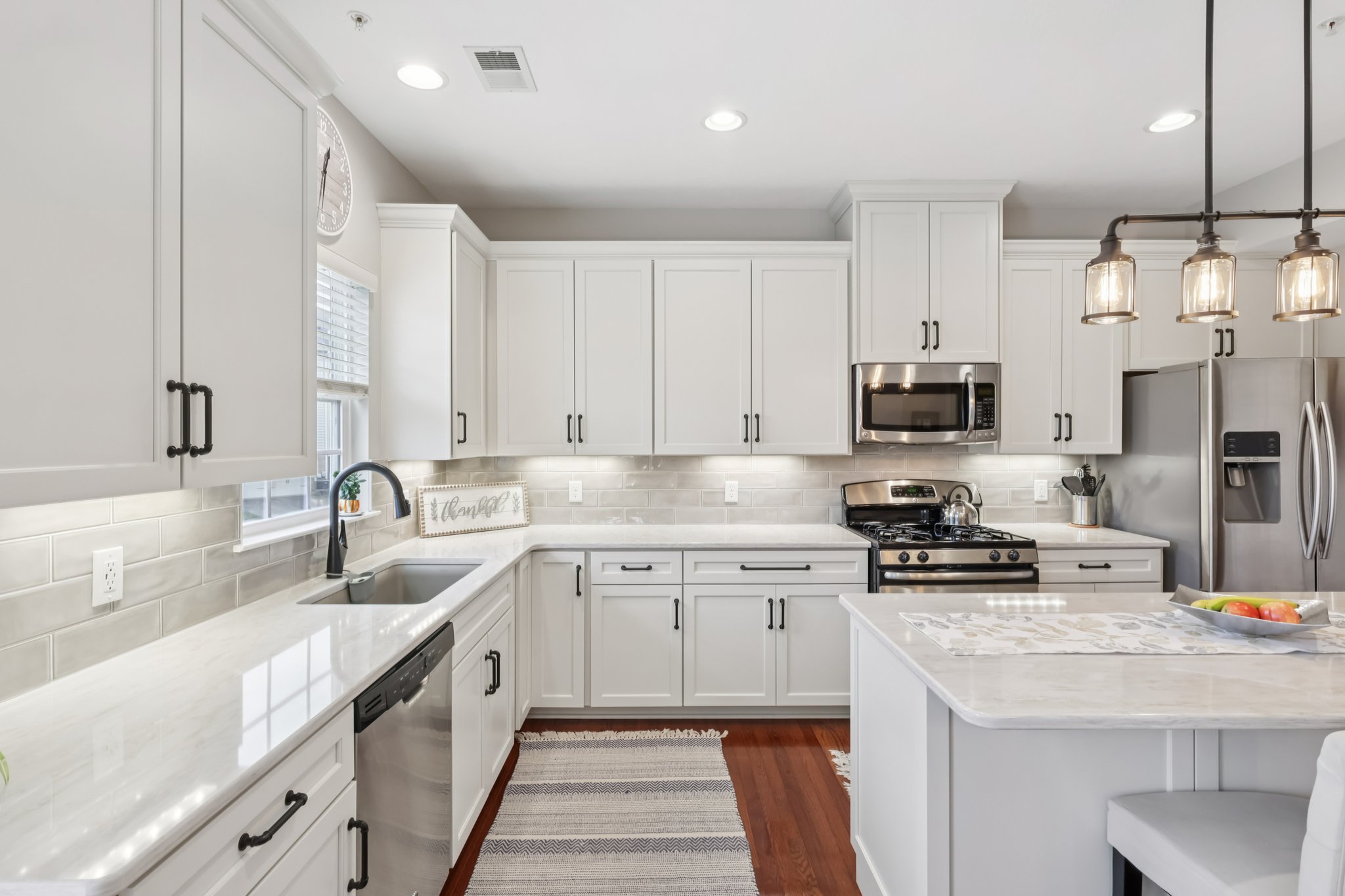 Broadmore Ln-S1311-037.jpg