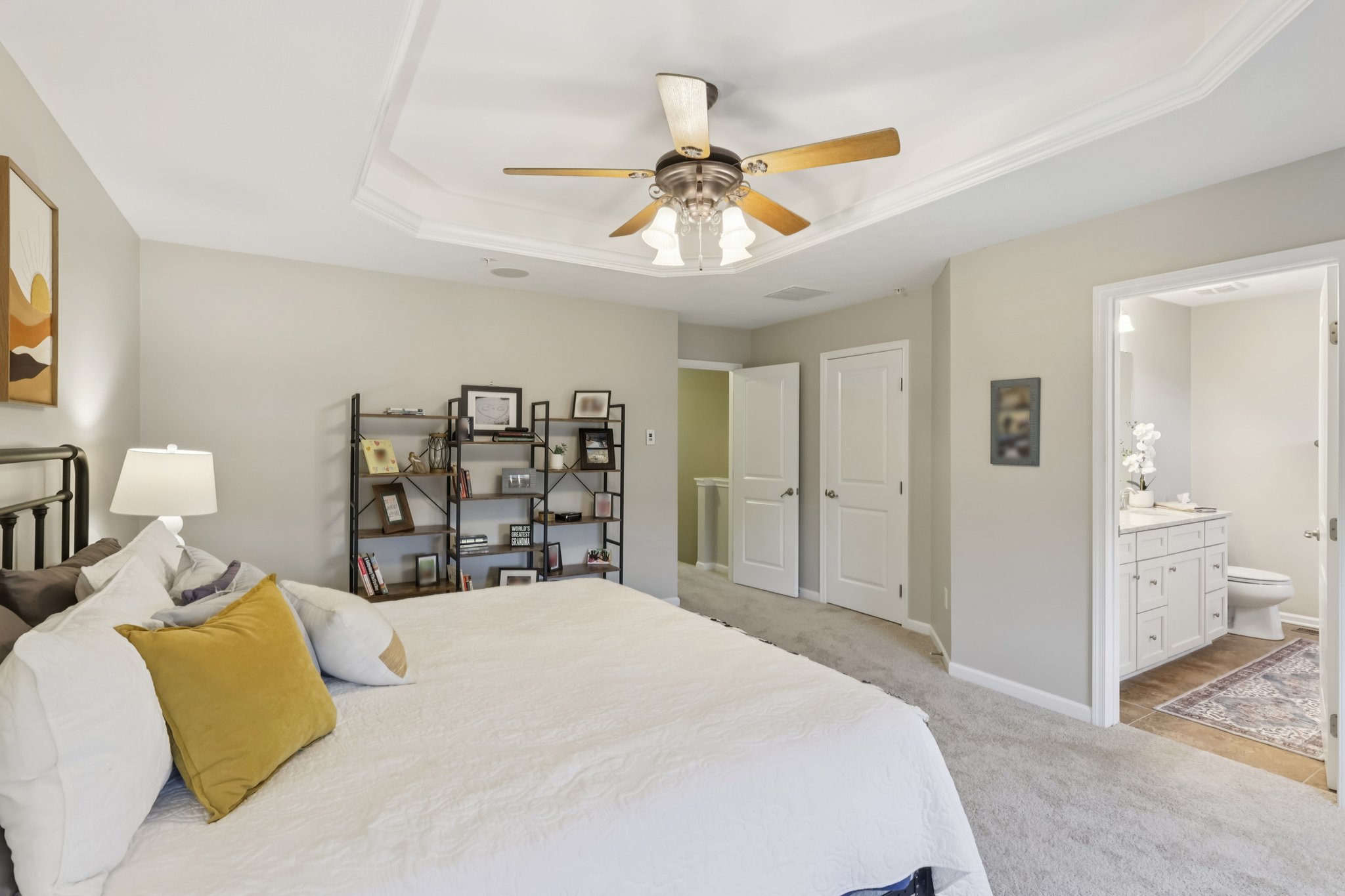 Broadmore Ln-S1311-055.jpg