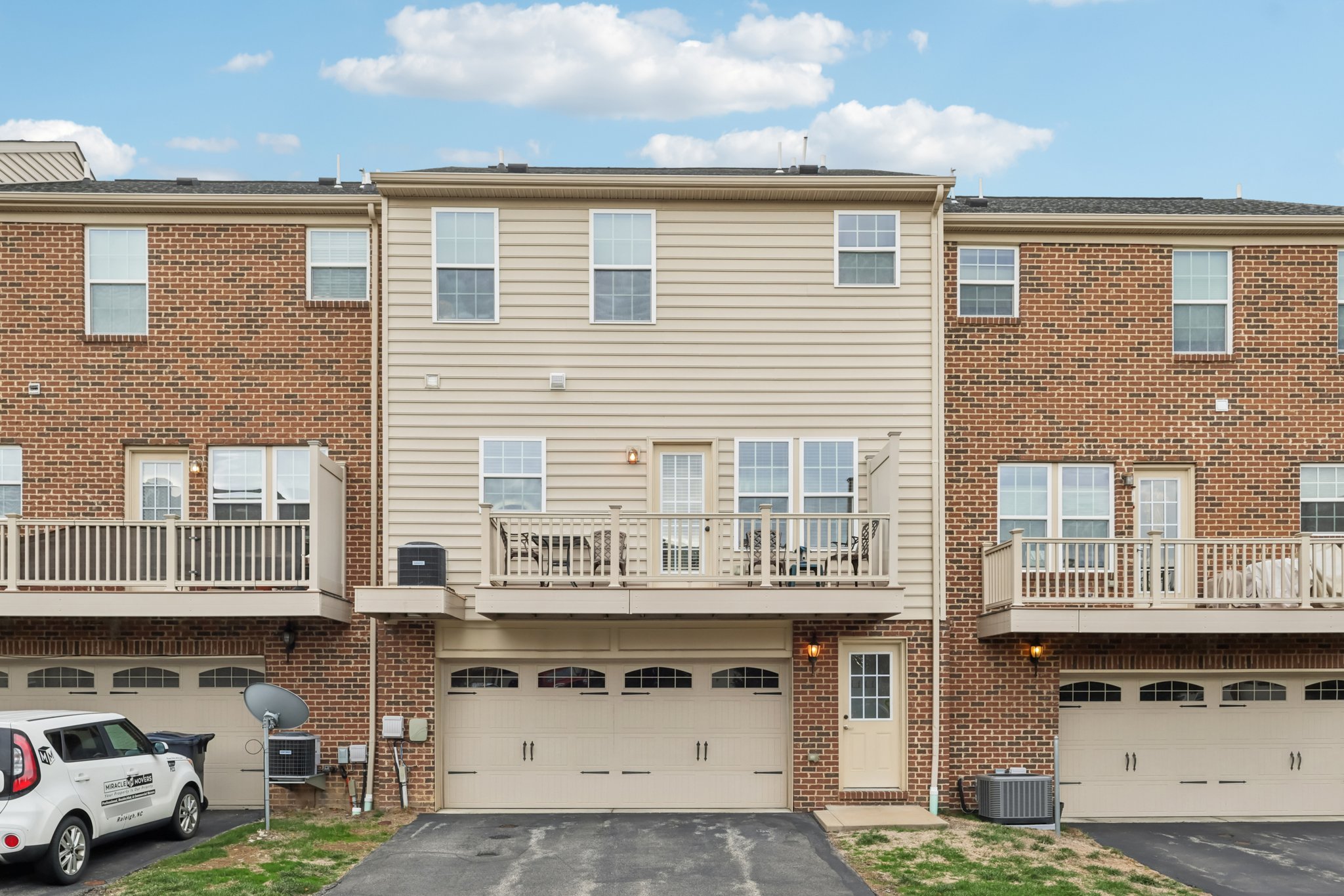 Broadmore Ln-S1311-066.jpg