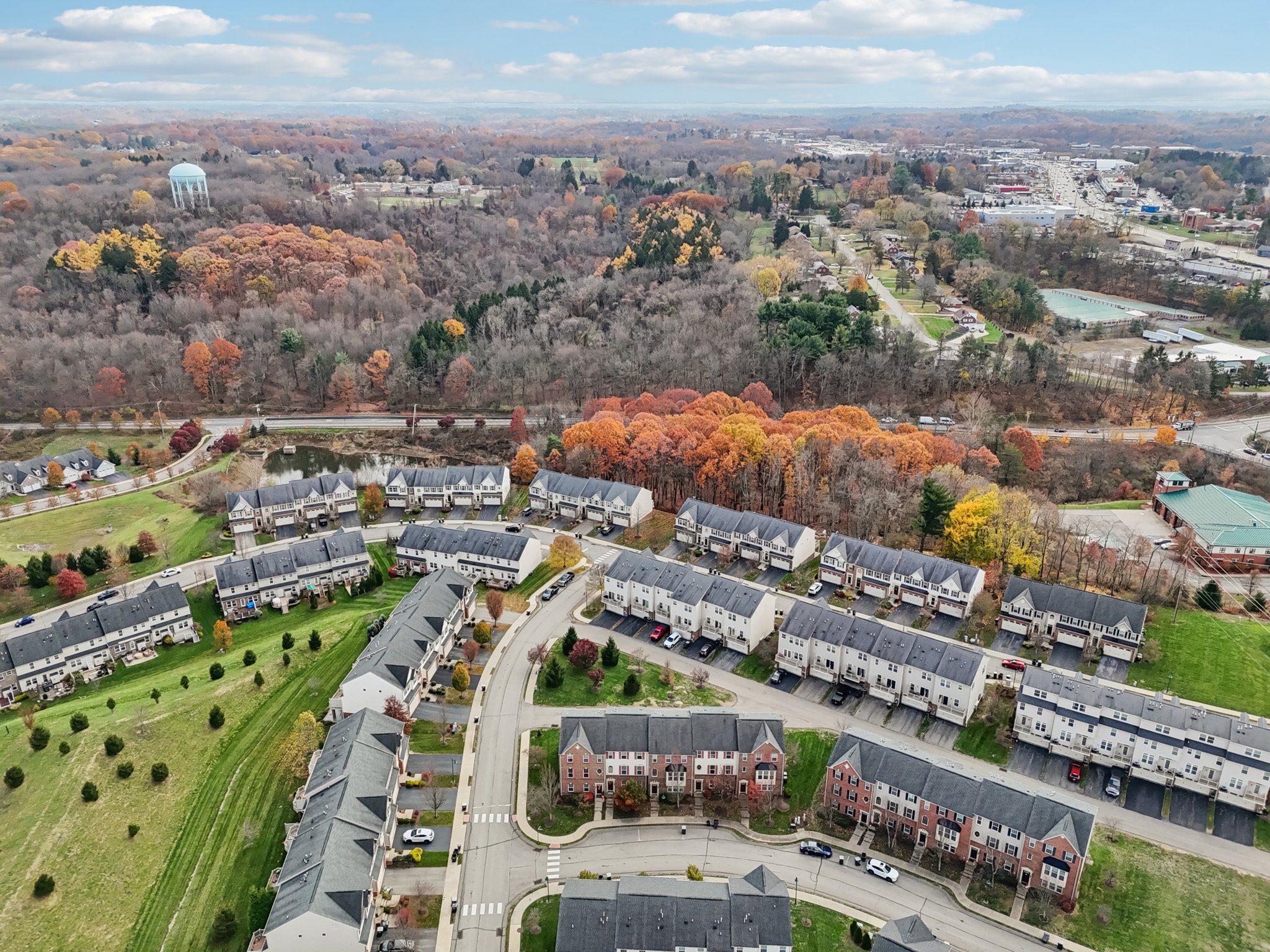 Broadmore Ln-S1311-077.jpg