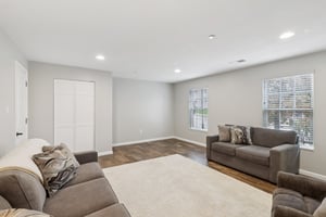 Broadmore Ln-S1311-012.jpg