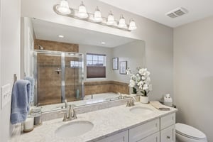 Broadmore Ln-S1311-056.jpg