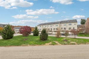 Broadmore Ln-S1311-062.jpg