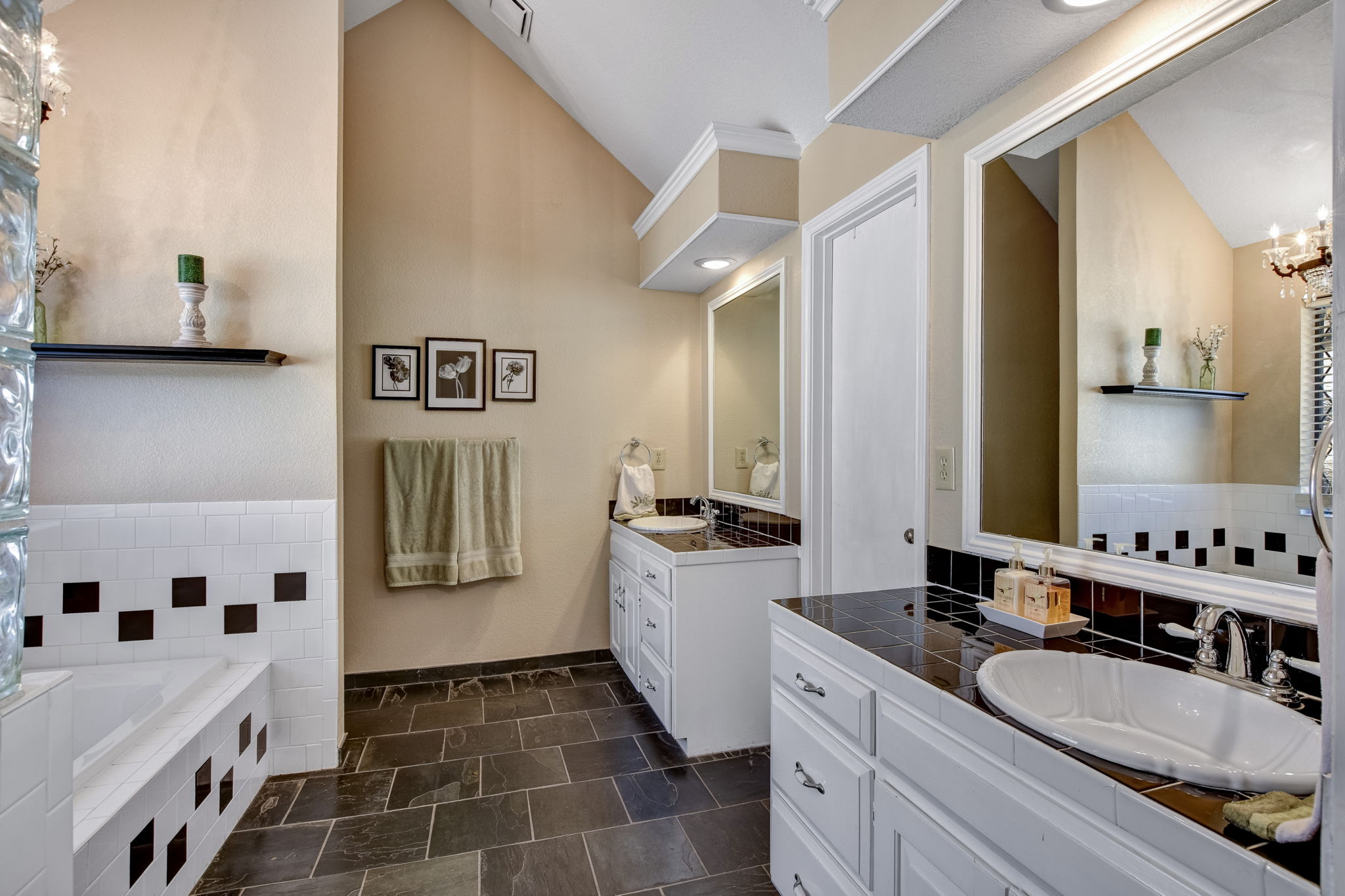 021-Master Bath-FULL