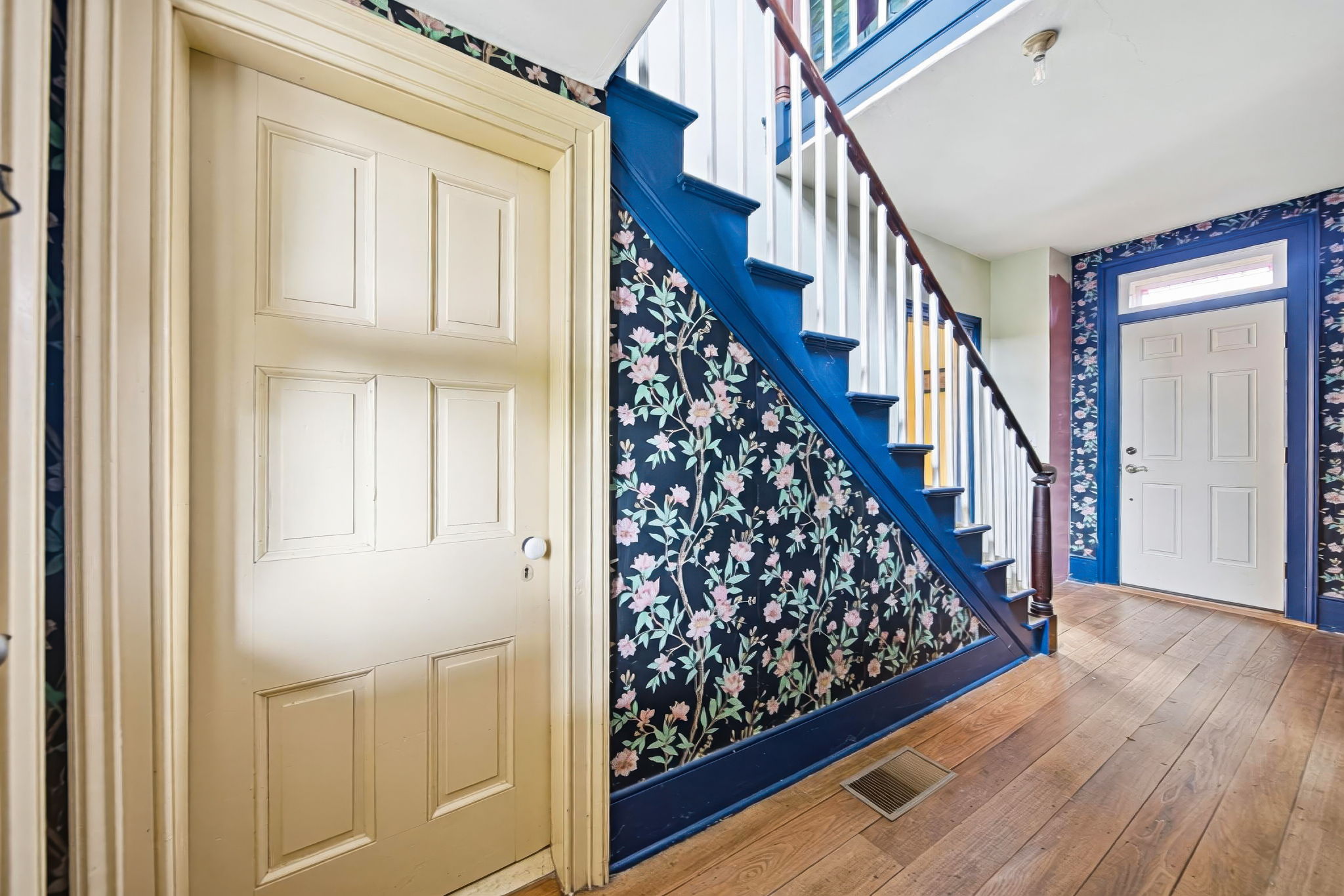 K.K. - 705 Deacon St, Hebron-9
