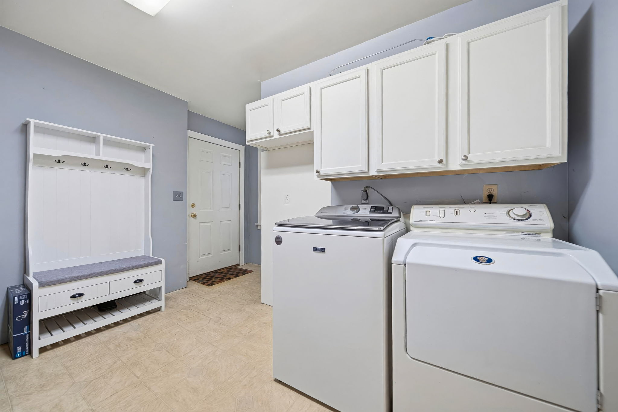 K.K. - 705 Deacon St, Hebron-31