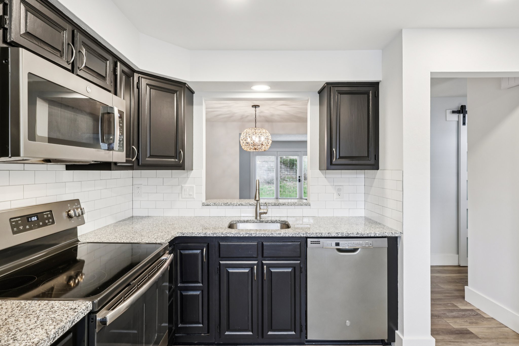 Forest Edge Ct-S0704-018.jpg