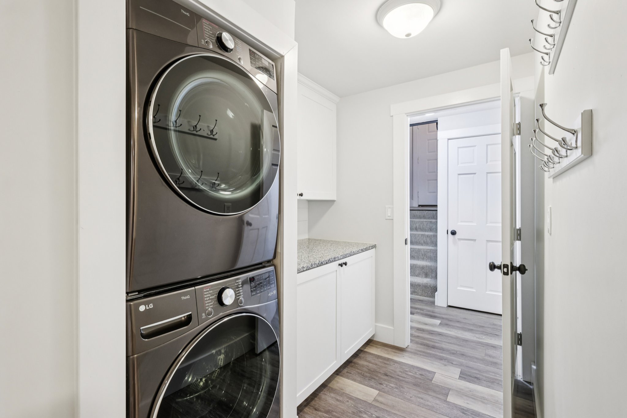 Forest Edge Ct-S0704-024.jpg