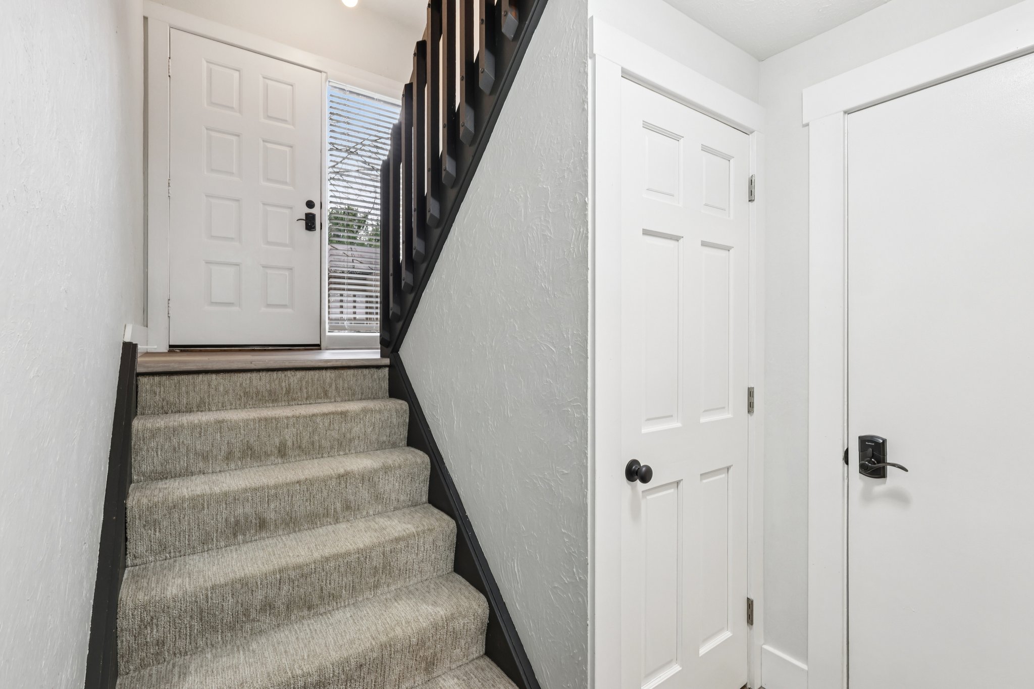 Forest Edge Ct-S0704-027.jpg