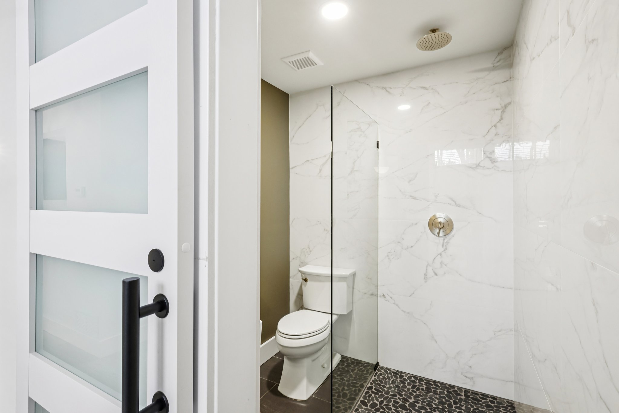 Forest Edge Ct-S0704-032.jpg