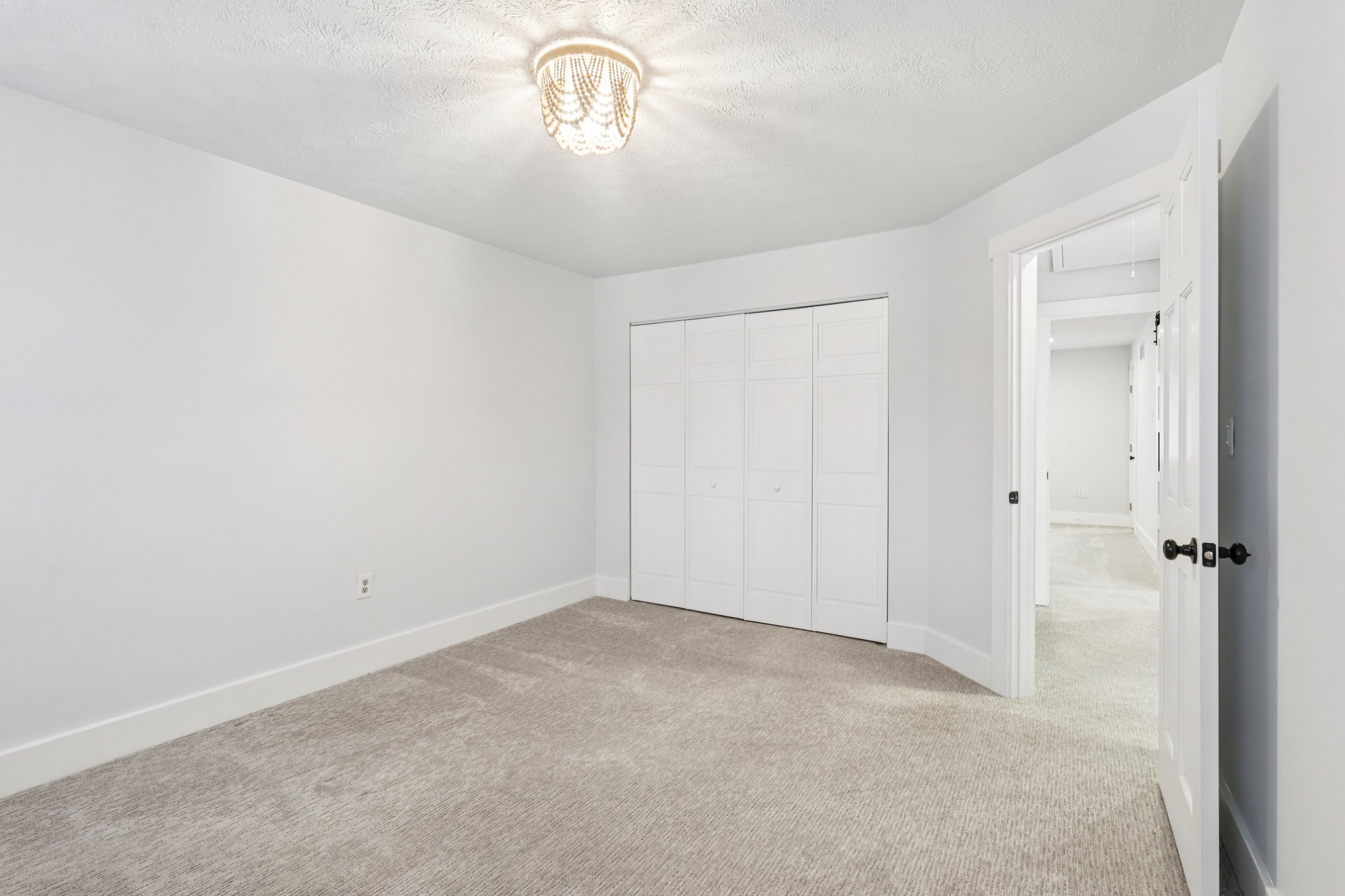 Forest Edge Ct-S0704-039.jpg