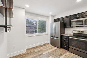 Forest Edge Ct-S0704-016.jpg