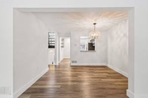 Forest Edge Ct-S0704-036.jpg