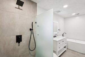 Forest Edge Ct-S0704-045.jpg