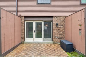 Forest Edge Ct-S0704-057.jpg