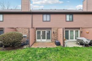 Forest Edge Ct-S0704-059.jpg