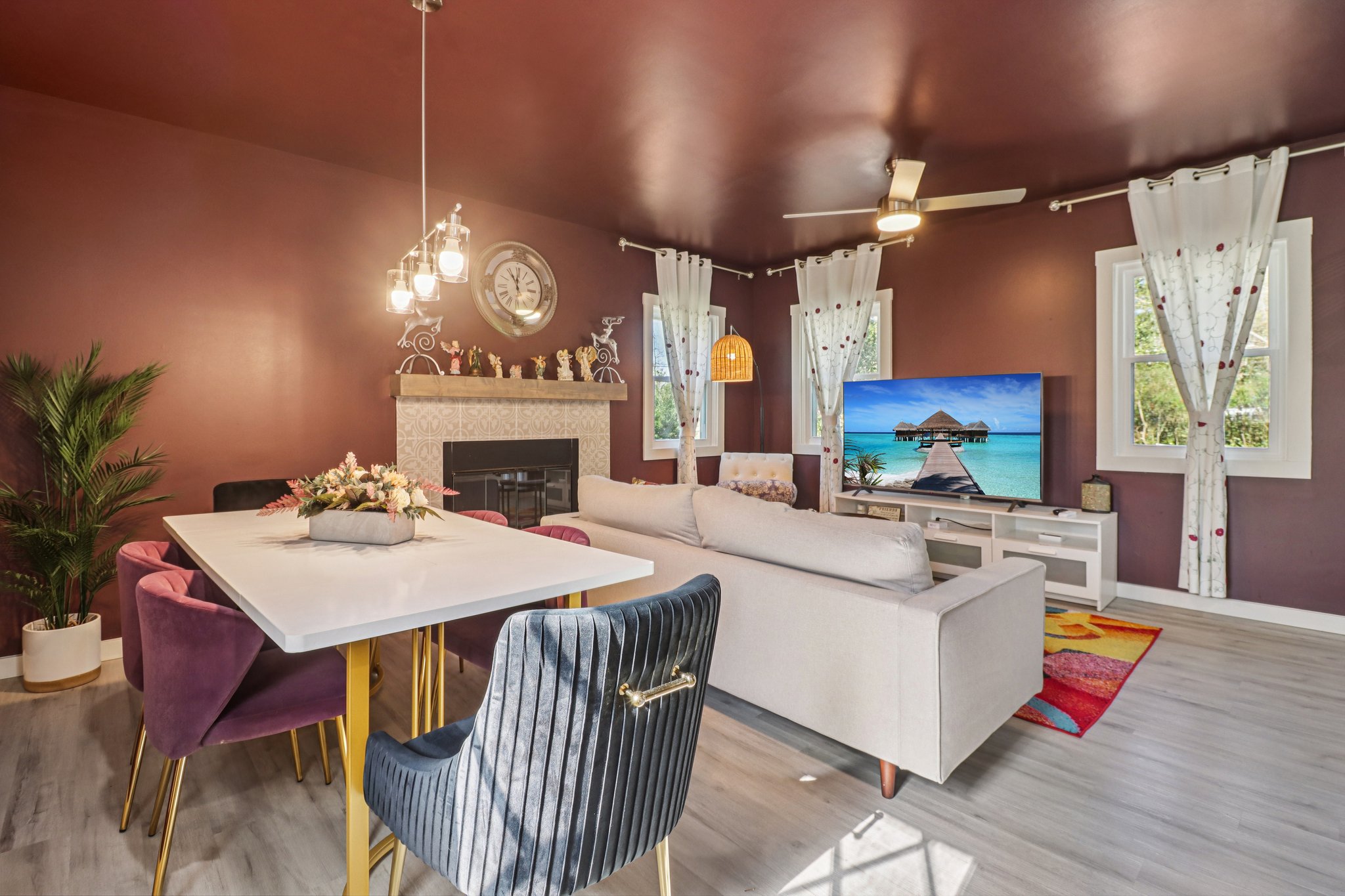 Garden Grove Dr-S2402-013.jpg