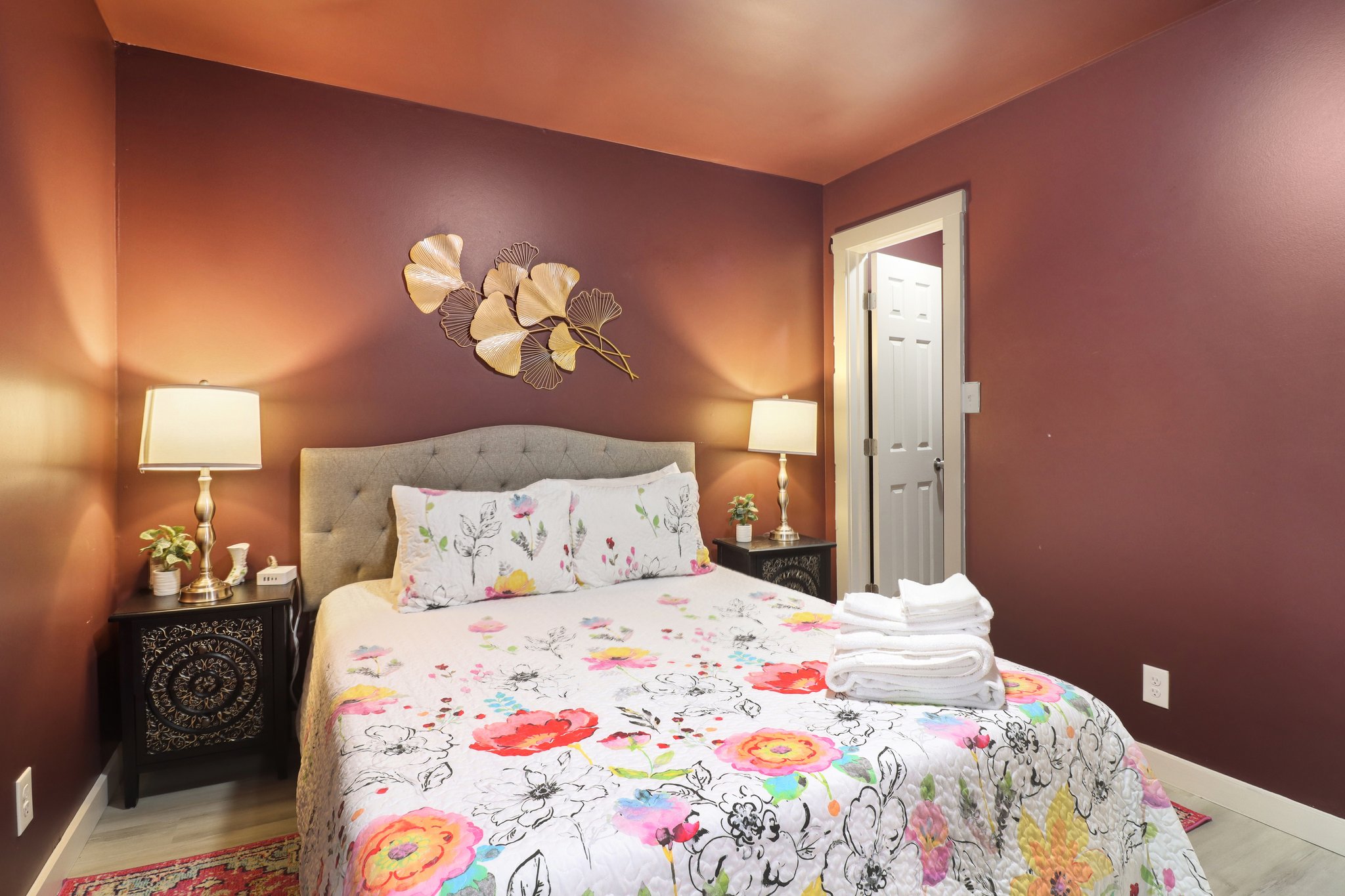 Garden Grove Dr-S2402-025.jpg