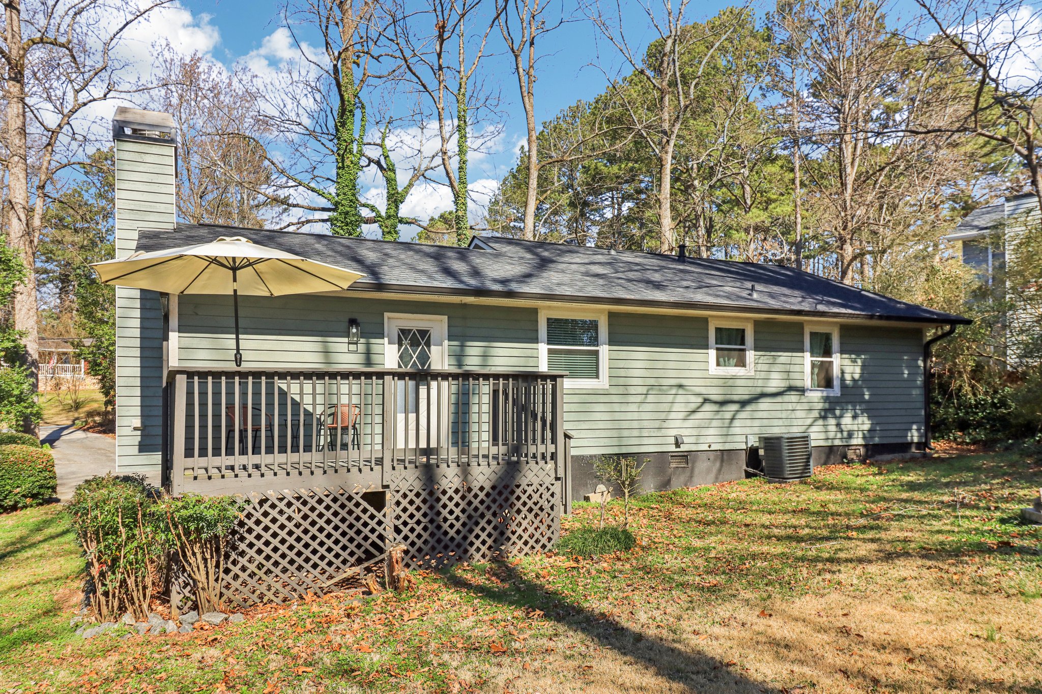 Garden Grove Dr-S2402-041.jpg