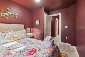 Garden Grove Dr-S2402-020.jpg