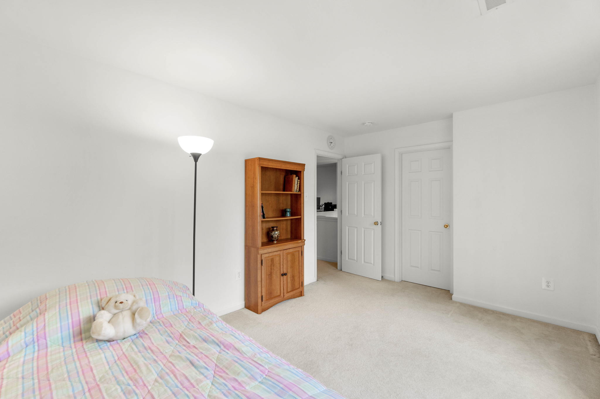 upper bedroom-2