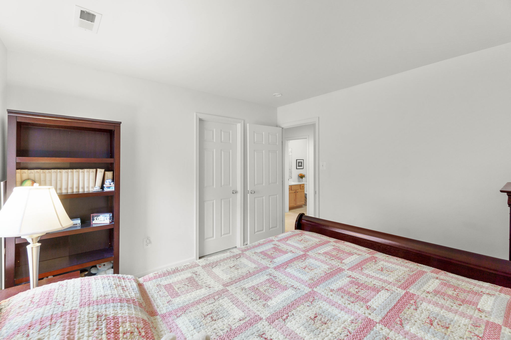 upper bedroom-3
