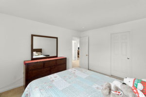 upper bedroom-5
