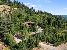  Photo 48