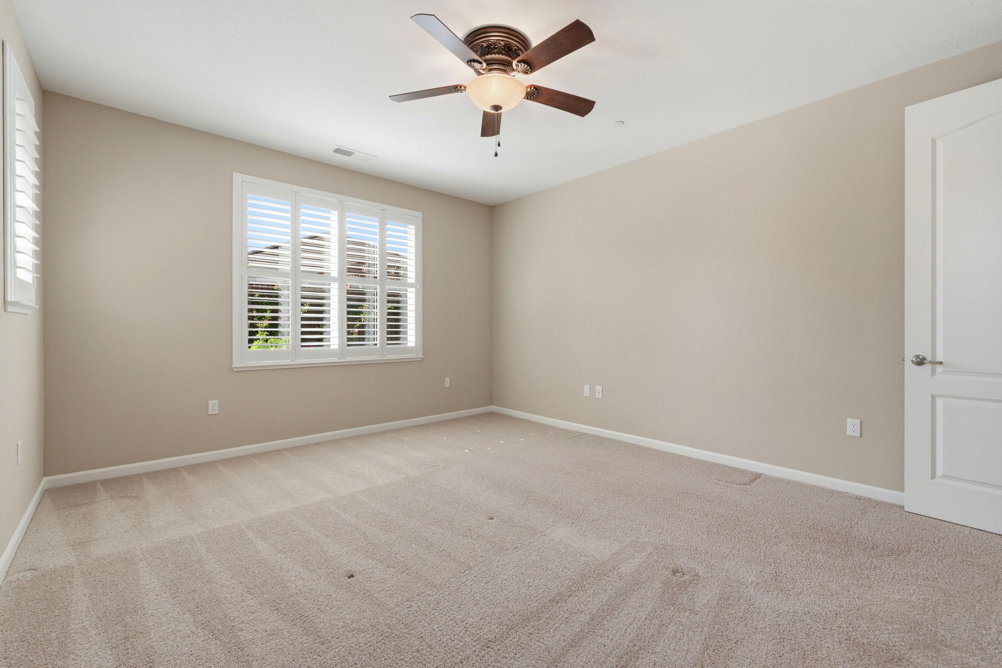 015_F8_705 Pardee Ct
