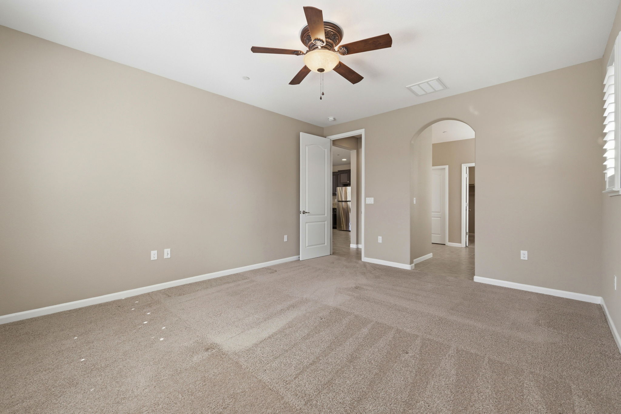 016_F8_705 Pardee Ct