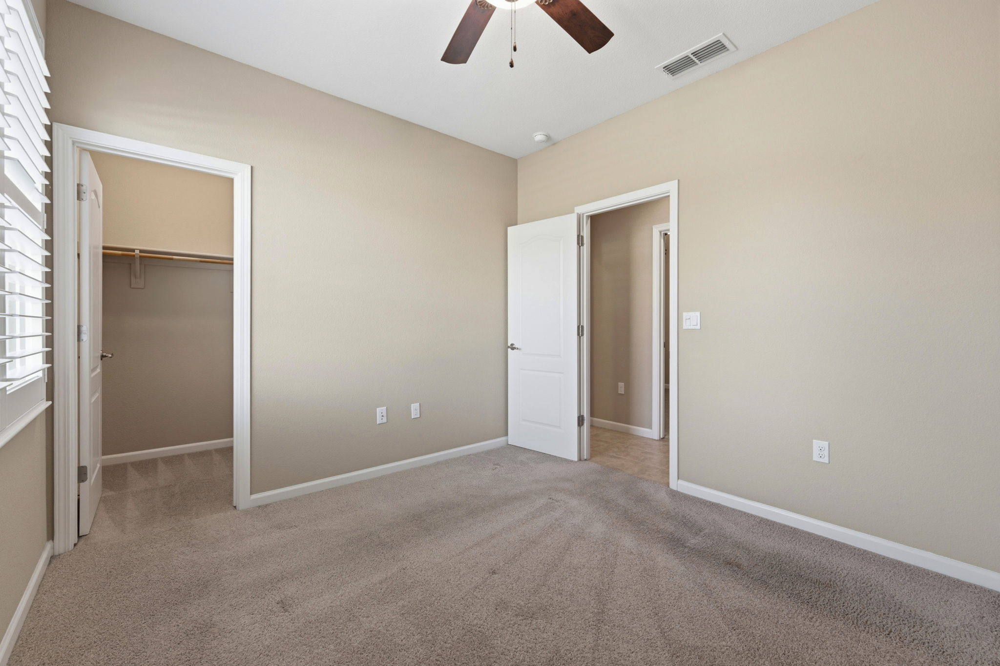 020_F8_705 Pardee Ct