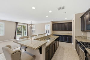 007_F8_705 Pardee Ct