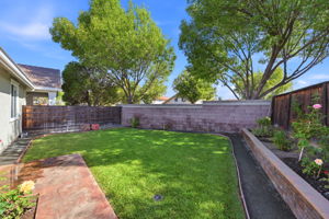 032_F8_705 Pardee Ct