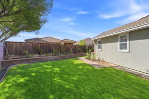 034_F8_705 Pardee Ct