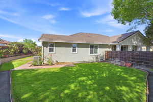 035_F8_705 Pardee Ct