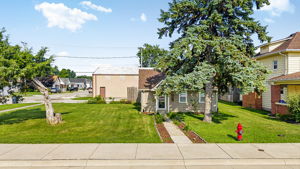  Photo 47