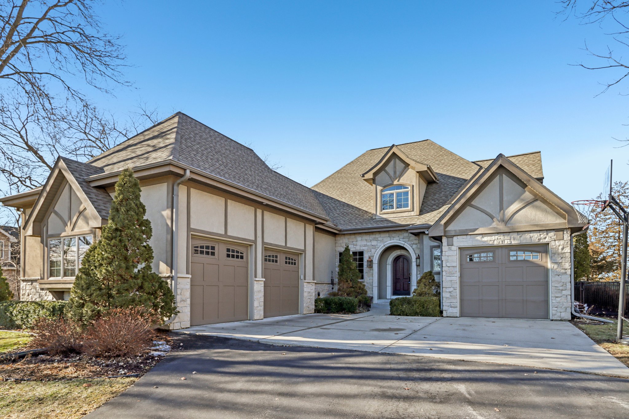 S Ferry Dr-S1401-003.jpg