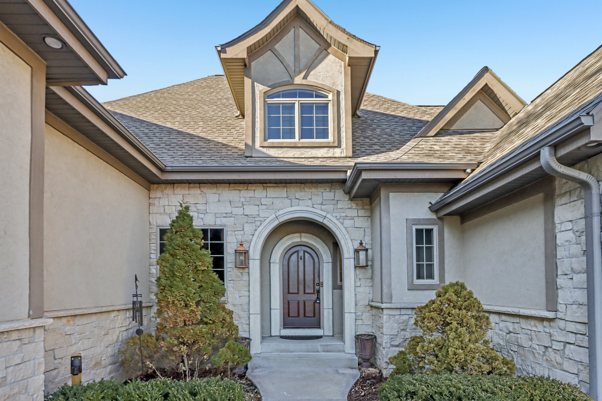 S Ferry Dr-S1401-005.jpg