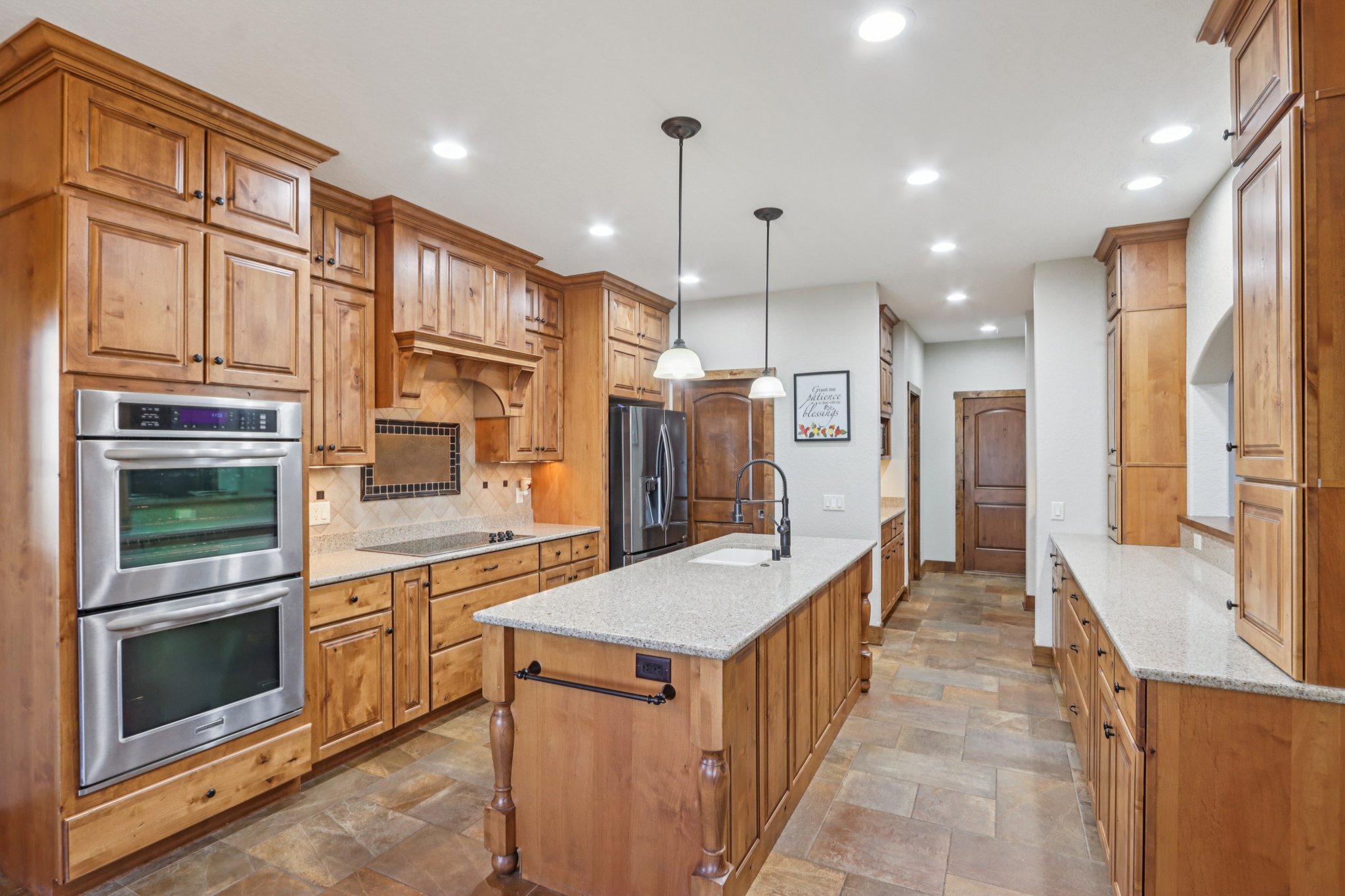 S Ferry Dr-S1401-021.jpg