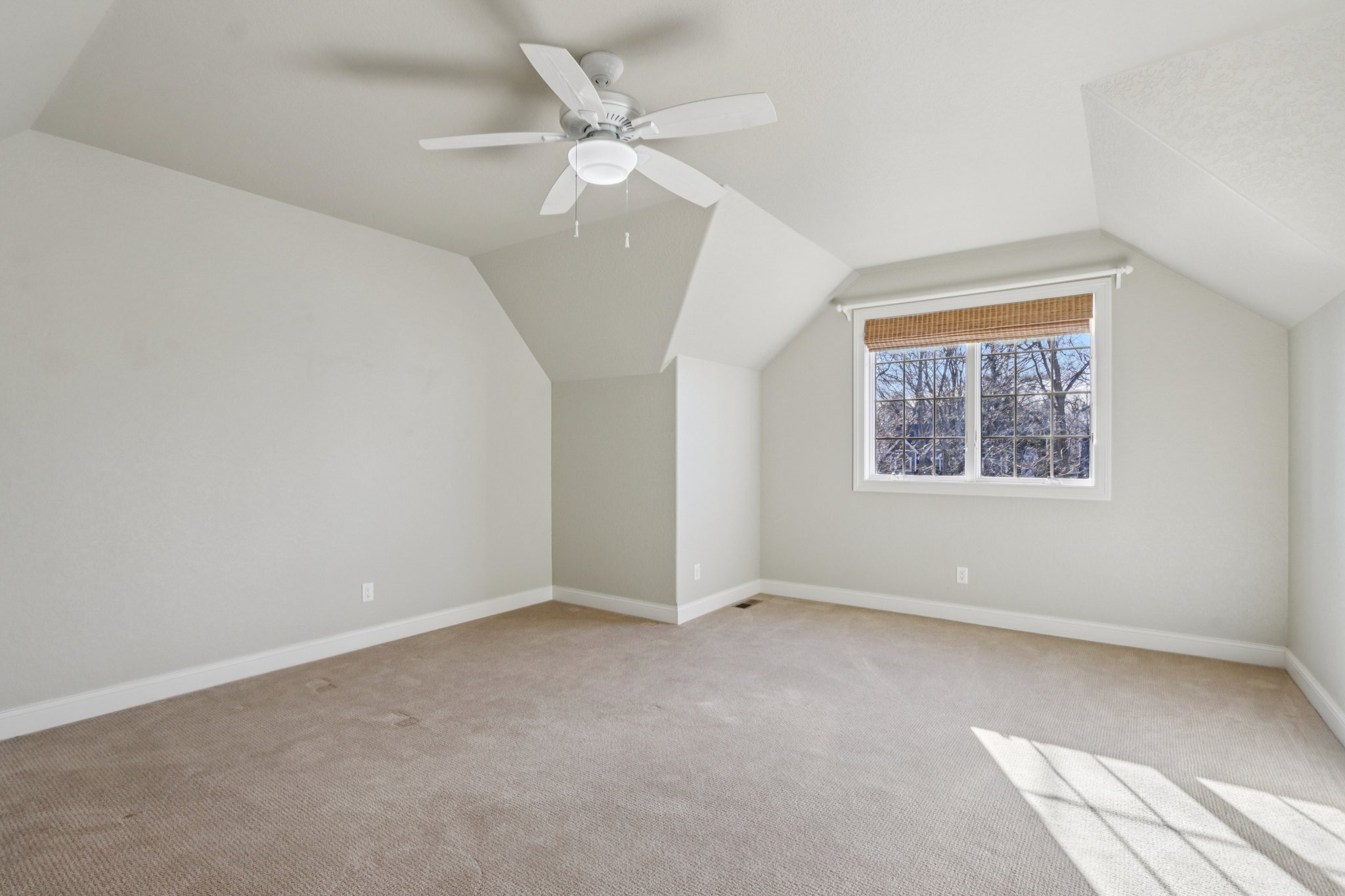 S Ferry Dr-S1401-042.jpg