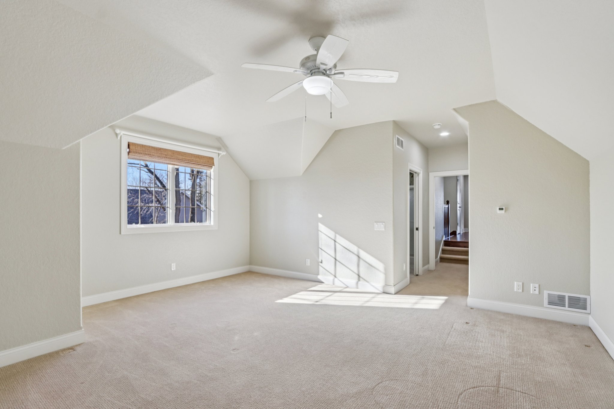 S Ferry Dr-S1401-043.jpg