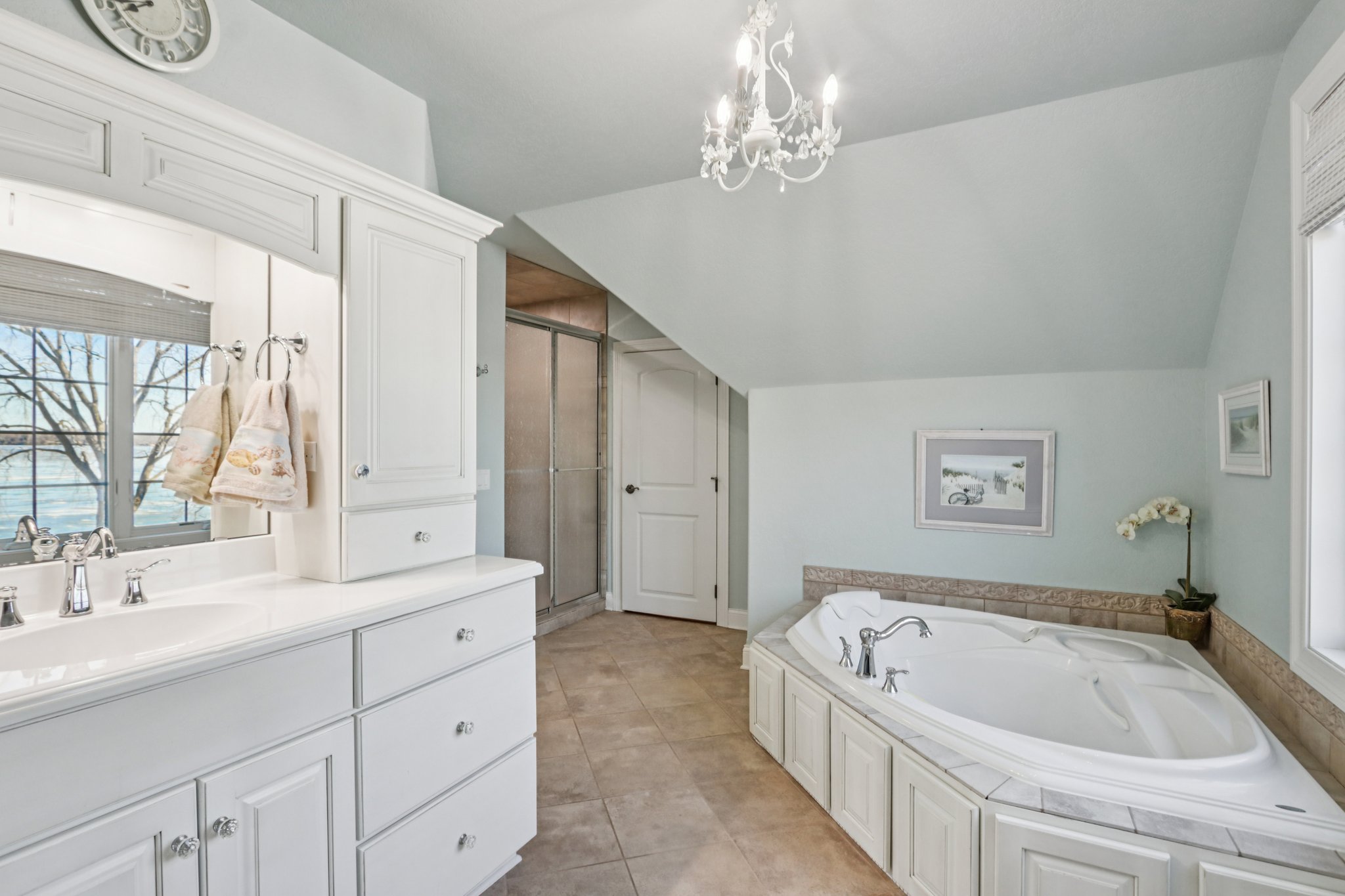 S Ferry Dr-S1401-054.jpg