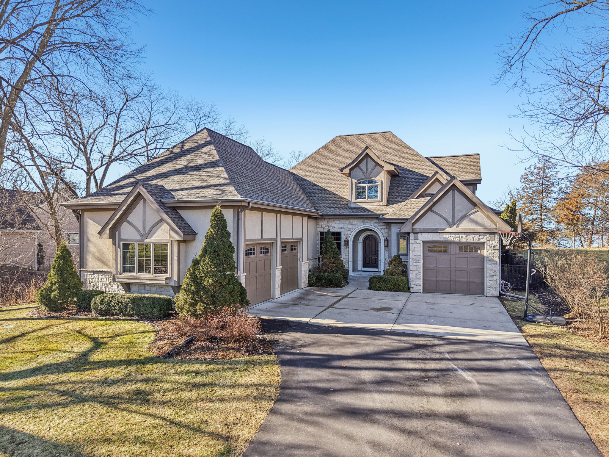 S Ferry Dr-S1401-077.jpg