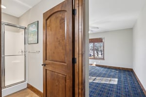 S Ferry Dr-S1401-031.jpg