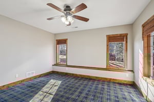 S Ferry Dr-S1401-033.jpg