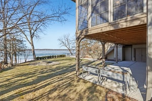 S Ferry Dr-S1401-067.jpg