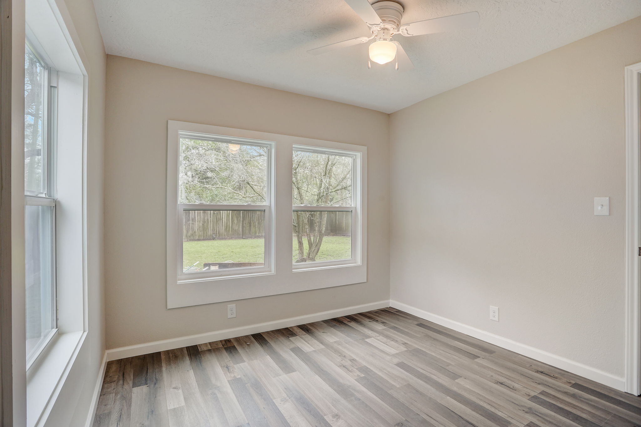 W Coombs Street-015
